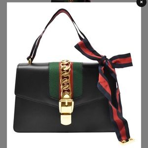 With Tag Gucci Sylvia Black Leather Shoulder Bag